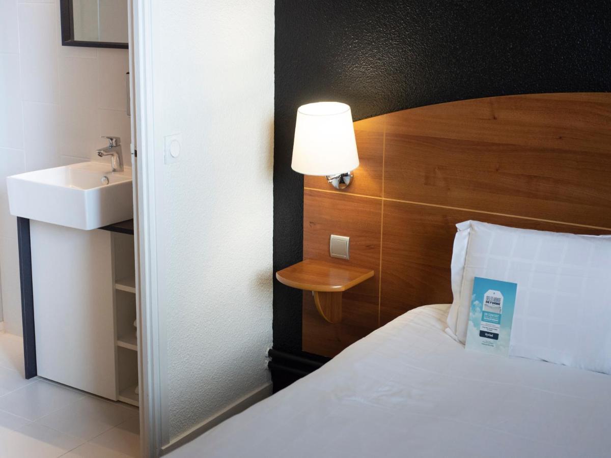 Kyriad Hotel Clermont Ferrand Centre Экстерьер фото