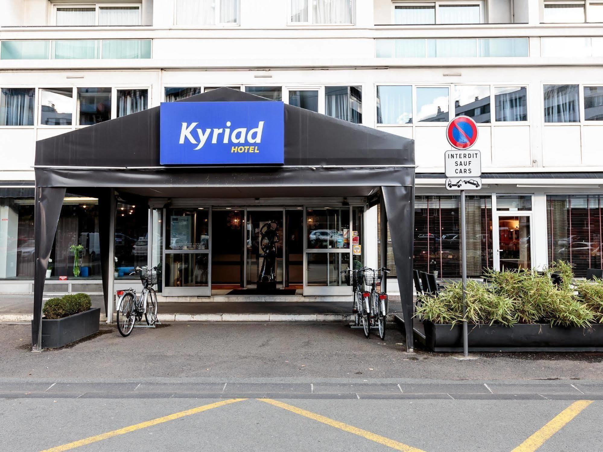 Kyriad Hotel Clermont Ferrand Centre Экстерьер фото